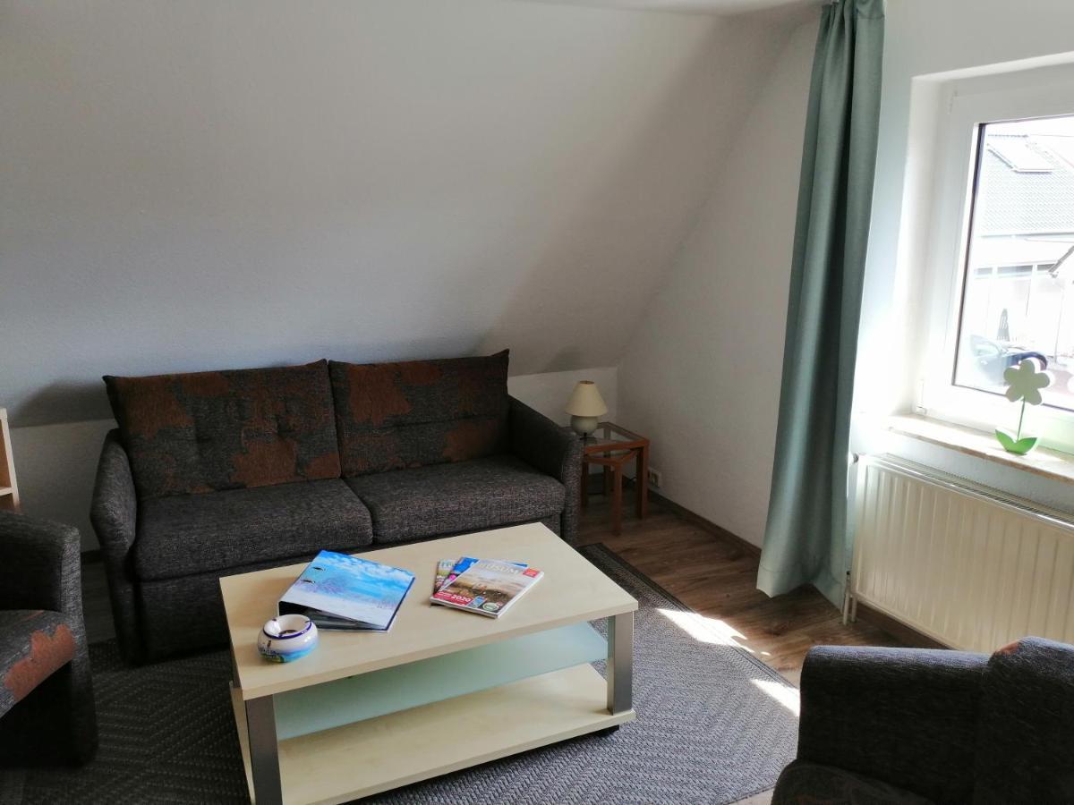 Haus Trossenstek II Apartment Busum Exterior photo